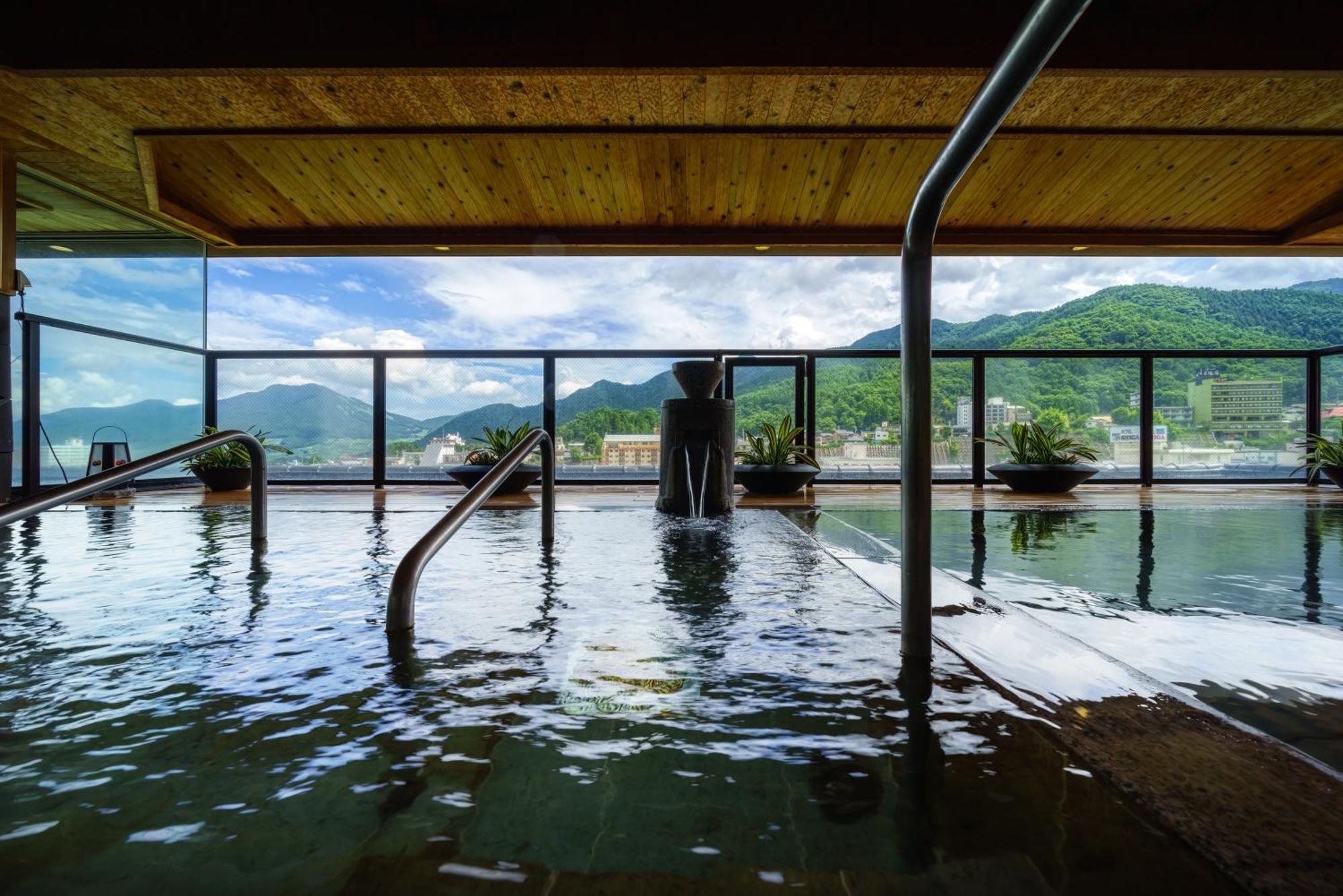 Aburaya Tousen Hotel Yamanouchi  Exterior photo